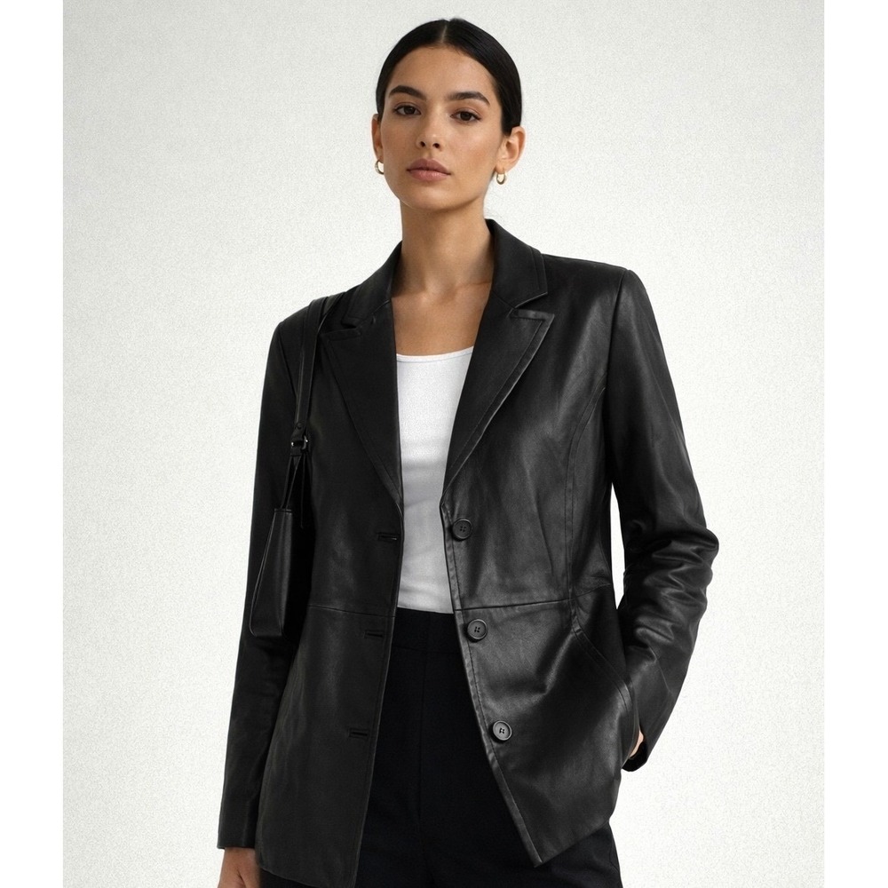 Vintage Women's Black Leather Blazer Jacket Size M Classic Neutral Style
